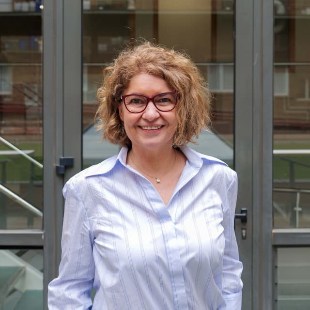 Dra. Cristina Alonso Alija