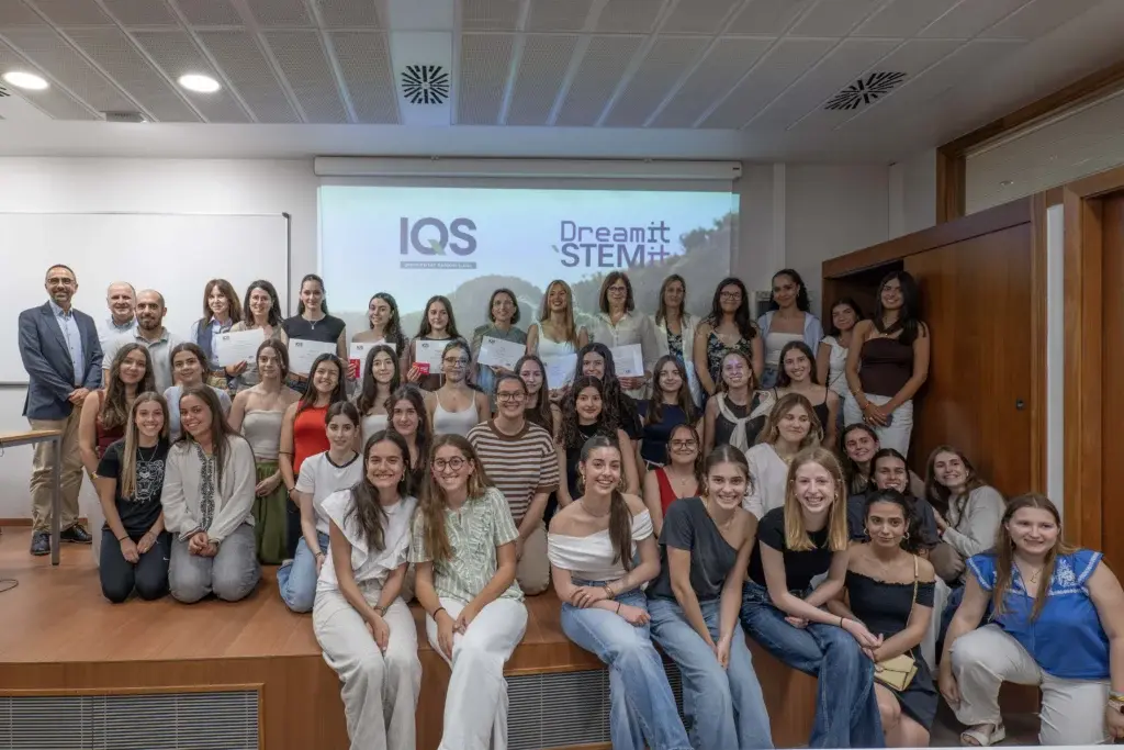 Entrega de premios “Dream it, STEM it”: éxito de participación en su 1.ª edición