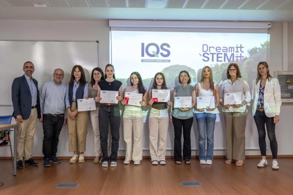 Entrega de premios “Dream it, STEM it”: éxito de participación en su 1.ª edición - Imagen 2