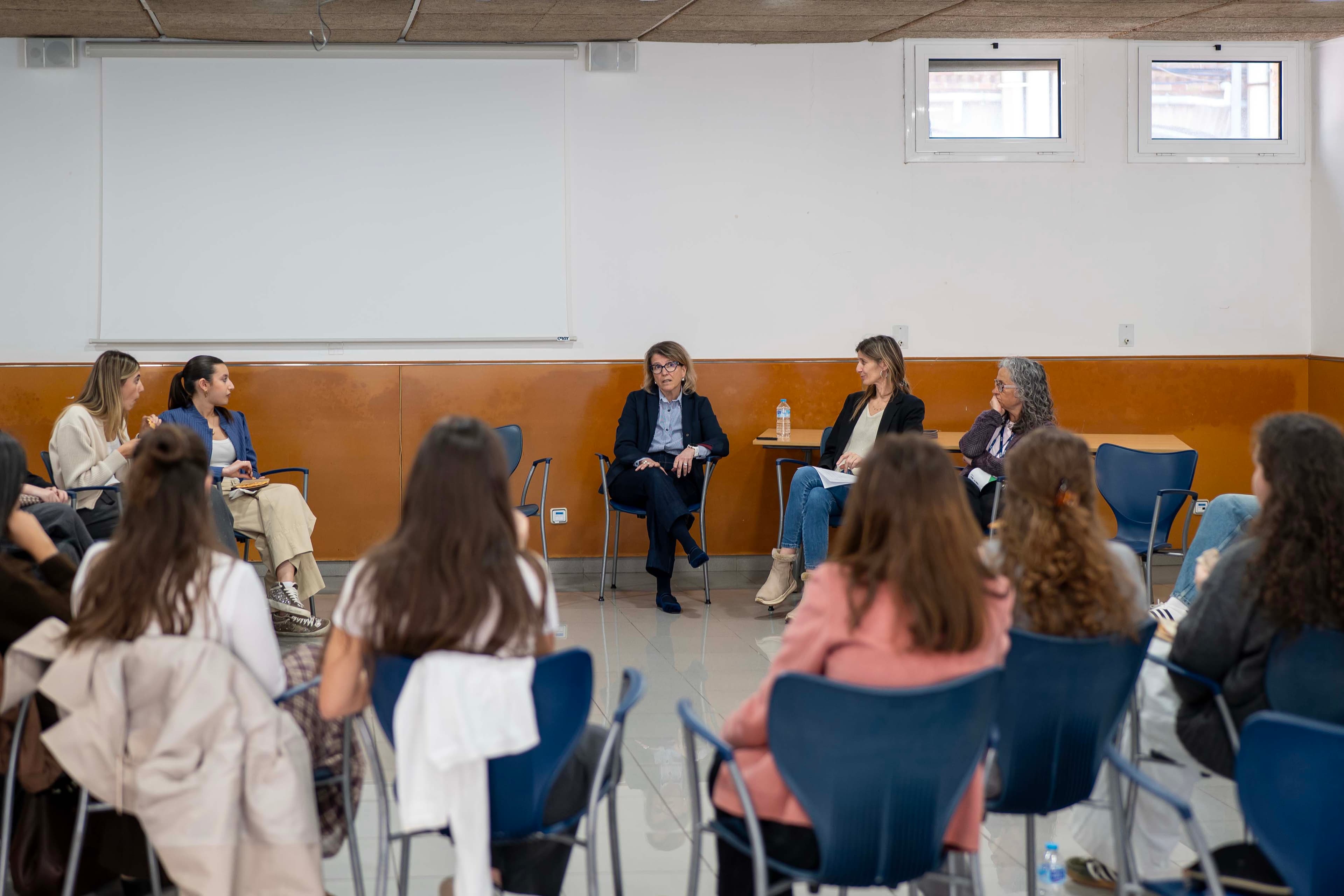 STEM4her celebra la segunda sesión de “Conversaciones que inspiran” con Montse Muñoz, una líder con más de 30 años de experiencia en la industria global - Imagen 3